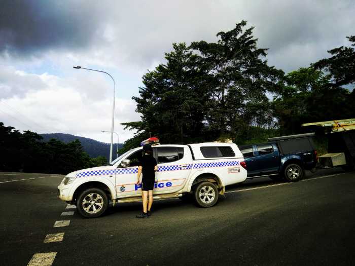 nguoi_uc_co_ky_thi_khong nguoi_uc_co_ky_thi_khong